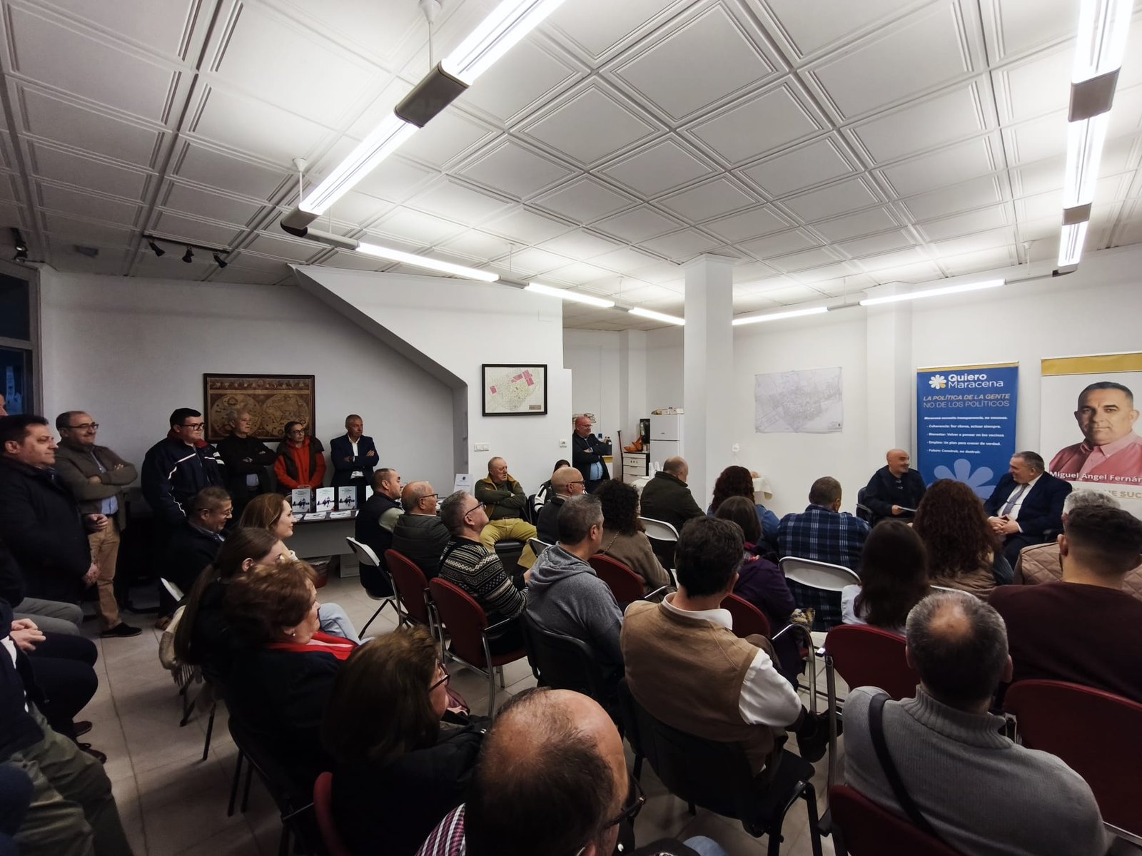 Reunión de Quiero Maracena en la sede
